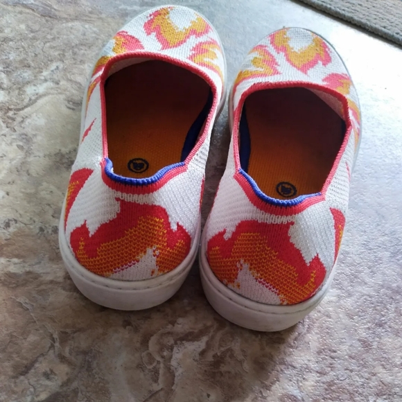 Rothy's Kids Flames slip-on sneakers, size 4 - Picture 4 of 9